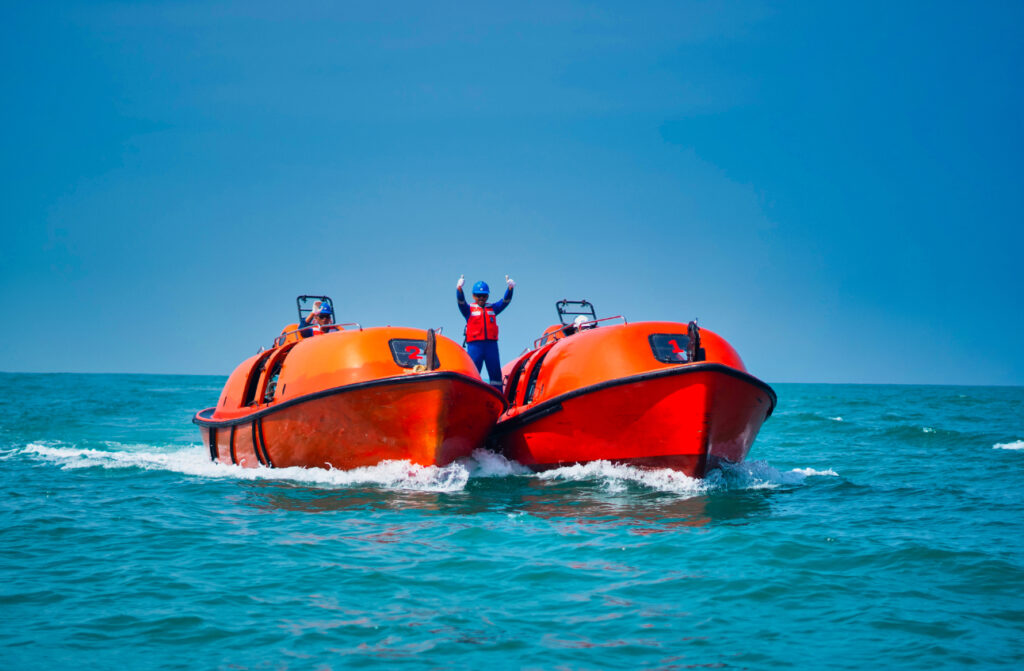 Offshore Lifeboat Coxswain (Twin Fall)