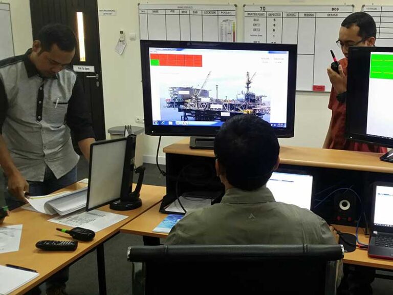 Control Room Operator (CRO) Emergency Response