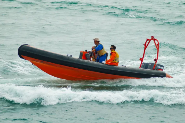 Basic Fast Rescue Craft Coxswain