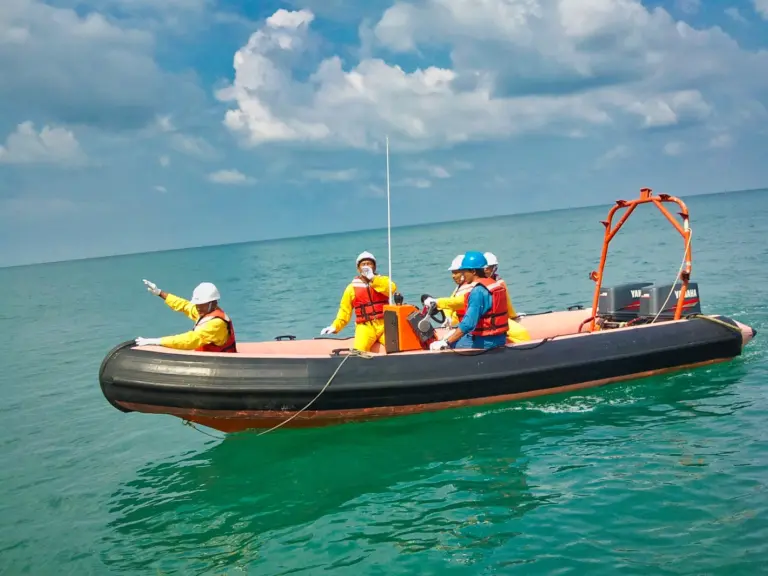 Basic Fast Rescue Craft Coxswain