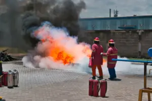 Paket Pemadam Kebakaran Tingkat D-C (Firefighter Levels D and C Package)